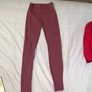 Dark Pink LULULEMON Leggings Size 4